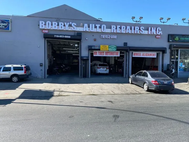 https://cdn.trust-mechanics.com/photos/oJbxqCEG2CtBB23SslwB/163e3260-1888-46e9-b1cf-e1727c64f711_720x720