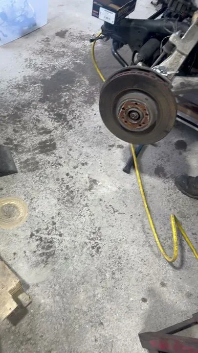 https://cdn.trust-mechanics.com/photos/oSFrtg6FHIsPkjHCkDYG/f39f790e-d7c4-4ada-98fd-922e226c7d13_720x720