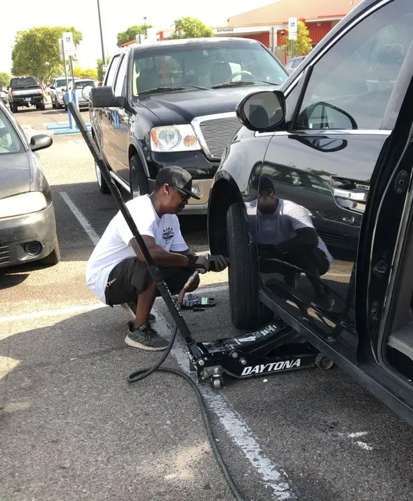 https://cdn.trust-mechanics.com/photos/oaWmrd8E8xFBMKxXDf4Y/39ac4025-b978-4359-bccd-fdf1137e1b20_720x720