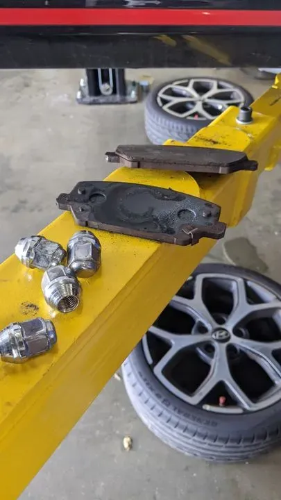 https://cdn.trust-mechanics.com/photos/oe4oxhcFbuZ7MKz88MGj/844709a0-1c7d-4c8e-a644-b0c1680a9310_720x720