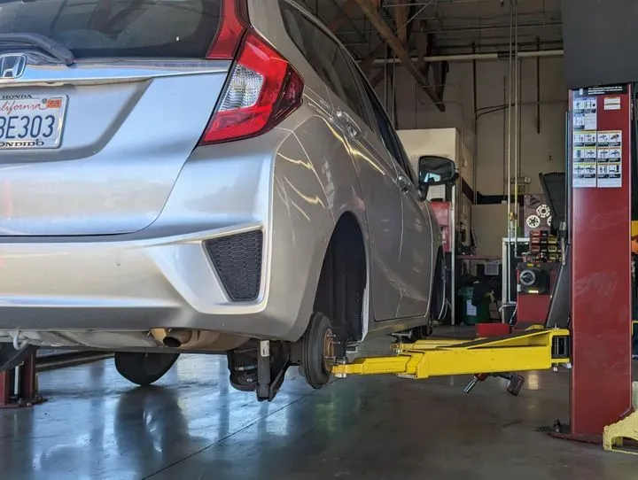 https://cdn.trust-mechanics.com/photos/olZC0sj99fluuiQmXZYA/999c3a24-ca39-4912-b01b-0612a5e54365_720x720
