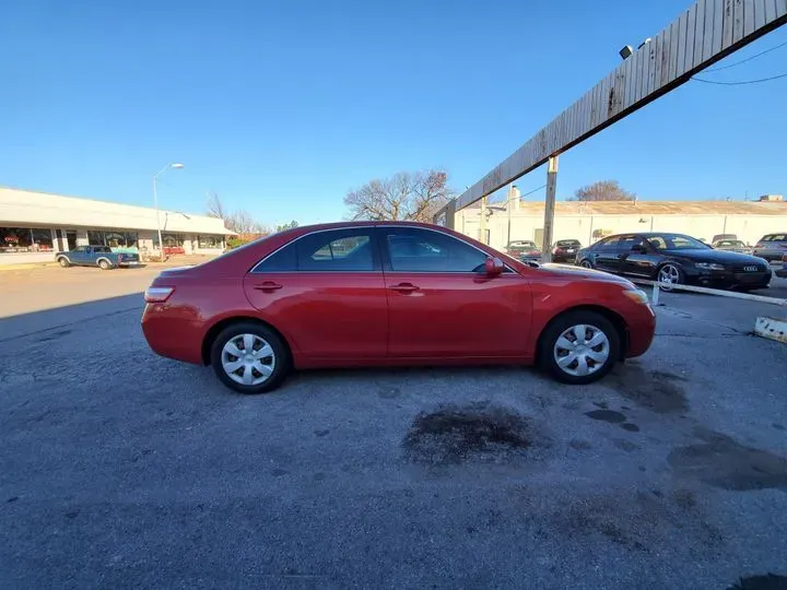 https://cdn.trust-mechanics.com/photos/onEiL1MRAJN3r5wPQzDK/a708799e-d51f-4603-9c6d-935d35b0cf1c_720x720