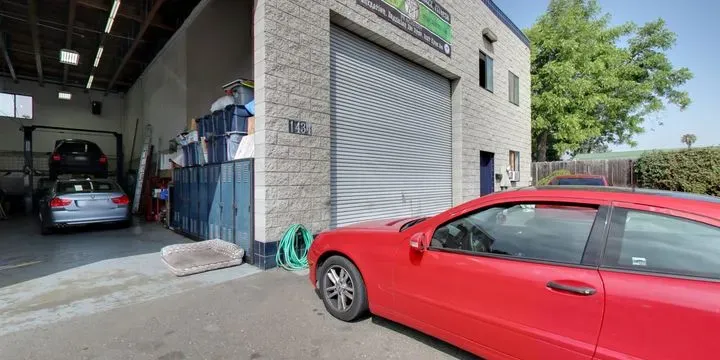 https://cdn.trust-mechanics.com/photos/pFCdBUKELrkMyvsjQE3s/5524eeb7-8e70-4c66-812e-eff2c7f24a21_720x720