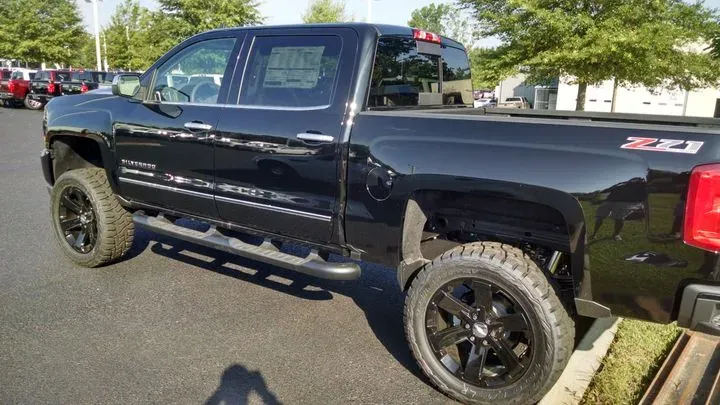 https://cdn.trust-mechanics.com/photos/pIJG9APLgDEf6zV46rki/03c0b7dd-ec05-4c2a-9cf7-632235380cc9_720x720