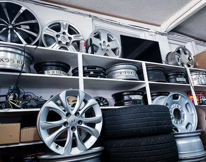 https://cdn.trust-mechanics.com/photos/ppkB8z1OSMR9vkBI3JF5/64e00bc2-b1b1-4eb4-84dd-cca1a8b5184c_720x720