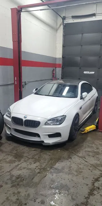 https://cdn.trust-mechanics.com/photos/psKL3BtqACcbueFnbKes/7a59a095-b605-42af-9bbe-d5a94c5dbefc_720x720