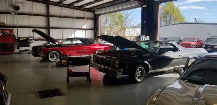 https://cdn.trust-mechanics.com/photos/q2QaVwp6LlQd4vj26Meg/d9a4be16-6447-451f-aa55-a820920d2b68_720x720