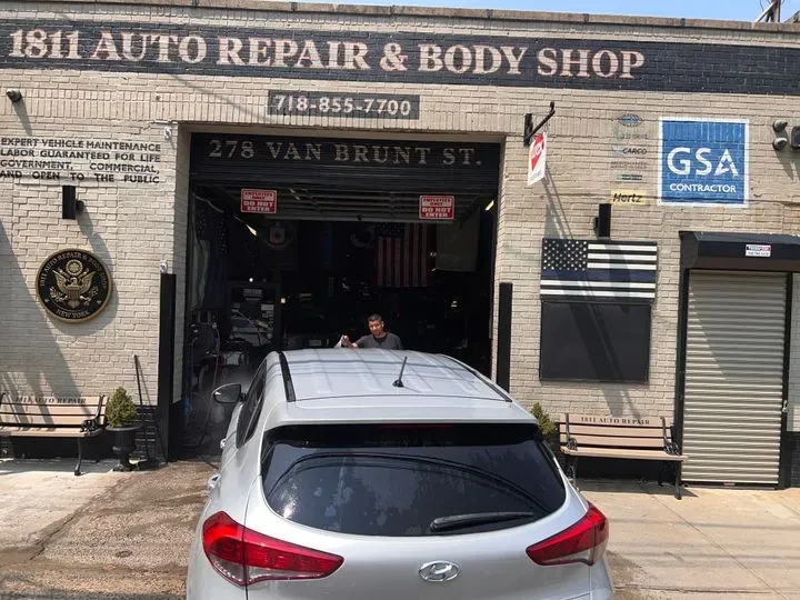 https://cdn.trust-mechanics.com/photos/qX7dk5ipECJIUi8Te2vI/e86966ef-8bfe-495a-950c-128b01e83e9c_720x720