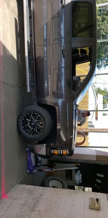 https://cdn.trust-mechanics.com/photos/rEN9O4T4MENRTt3Vjle3/802313d9-9502-4bc4-b991-11e09e9cc397_720x720