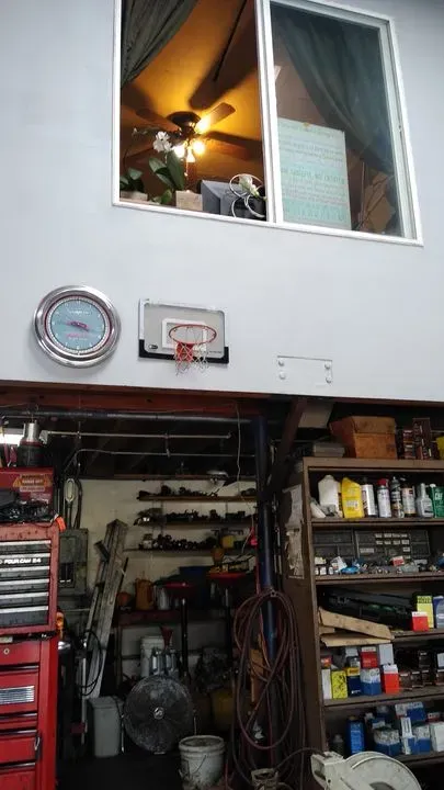 https://cdn.trust-mechanics.com/photos/rXwwI8jMxBMcbFPWbYym/a8878928-7f23-4d7b-9e61-cf130187e156_720x720