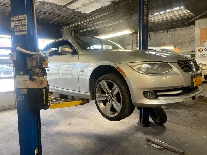 https://cdn.trust-mechanics.com/photos/rawkG05pa31XIhQHin1N/31ad7391-952b-4593-980d-1ac263328a49_720x720