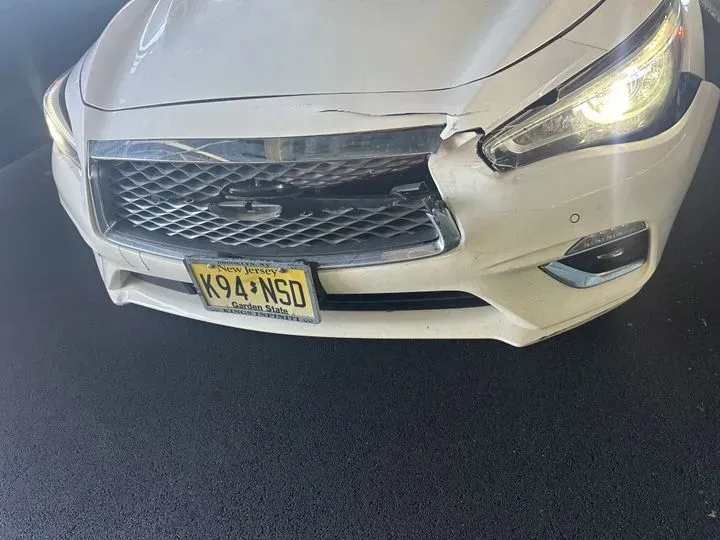 https://cdn.trust-mechanics.com/photos/rcNjig58UE2Te1eizpwQ/0761b4c6-7e41-4473-815e-b9a7bb98c877_720x720