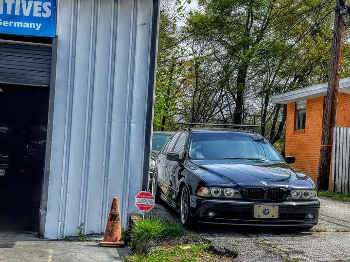https://cdn.trust-mechanics.com/photos/reFKif9AhF091t551p8B/7d751b56-e90c-4da2-aef8-28f1f9c6148f_720x720