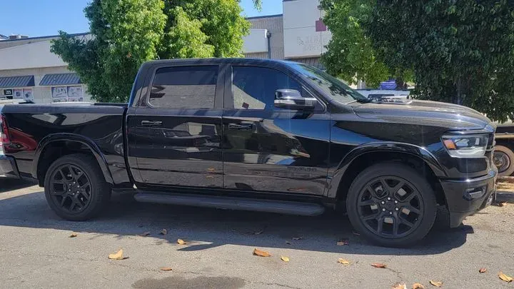 https://cdn.trust-mechanics.com/photos/rlnwGuFbAd8dIC8fAgjZ/d8f4e810-2cdb-4b8a-93b5-150eda9e58a0_720x720