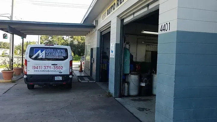 https://cdn.trust-mechanics.com/photos/ruQEU3yPFa289SWaO43W/1a5c8d9c-e60c-41f7-a7f9-75535f564049_720x720