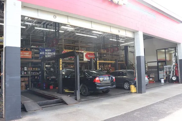 https://cdn.trust-mechanics.com/photos/ryxYCGunOYbDXJ14UEHY/c63838f2-f0cd-481c-a6c1-e990e08dad85_720x720
