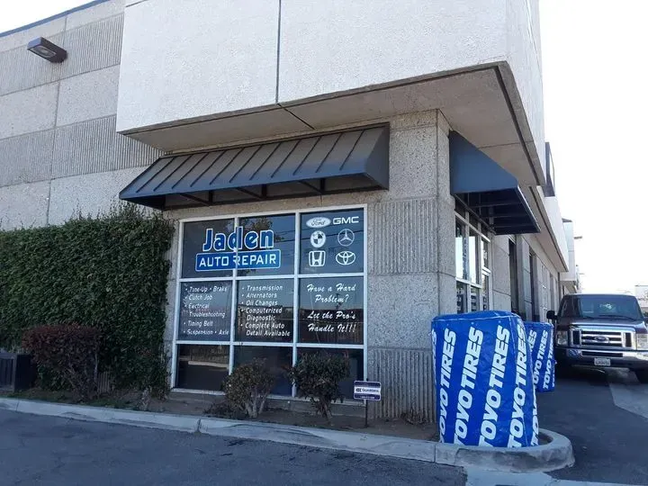 https://cdn.trust-mechanics.com/photos/s4hoCwju4ak1phHMY5hj/16d93548-7171-4233-97aa-9497a92197f8_720x720