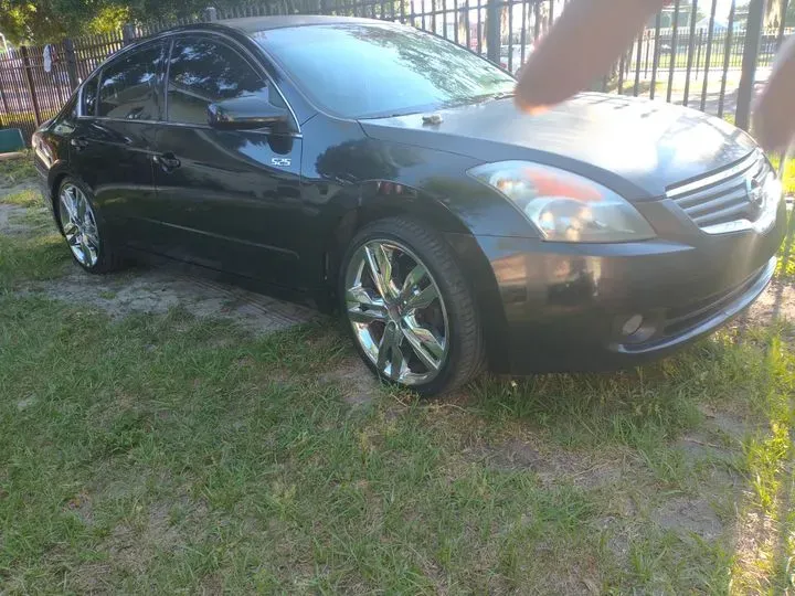 https://cdn.trust-mechanics.com/photos/sFiCgT5JUujOToSKo9Fi/19eb3a78-3148-4550-9788-4c795219044a_720x720