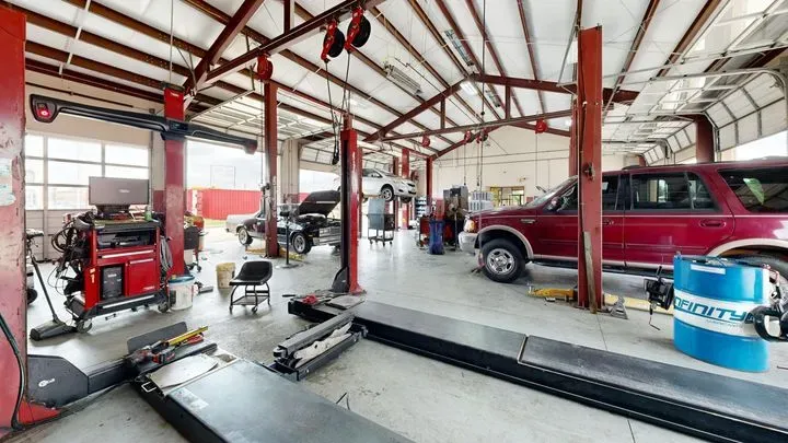 https://cdn.trust-mechanics.com/photos/sTFmbrkeg9Cafwa8Dk1l/45819215-5368-427f-859d-18f1a584f951_720x720