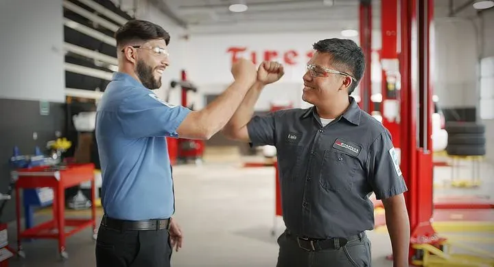 https://cdn.trust-mechanics.com/photos/sWipSsytHvyqFsf7rTiX/69b933c2-6f40-42cd-9fcd-b730bdd8c1c3_720x720