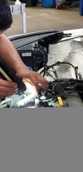 https://cdn.trust-mechanics.com/photos/sa8oyTK09CE33fonwrf6/9ae0ff08-df0b-4787-9522-bf6b5e99a9df_720x720