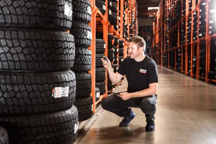 https://cdn.trust-mechanics.com/photos/scw6XpA8lClraK7GUr8u/7f245a4e-8903-4975-b8fa-3b803feae032_720x720