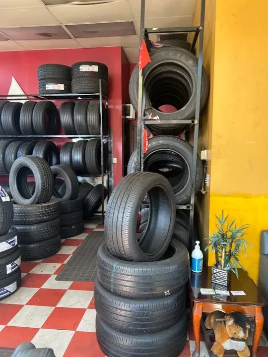 https://cdn.trust-mechanics.com/photos/sfPEatDg2almDuTgjFU2/32426323-5cf3-4cb0-b5fe-ea467c1574c5_720x720