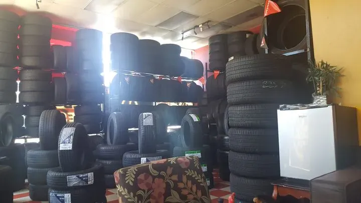 https://cdn.trust-mechanics.com/photos/sfPEatDg2almDuTgjFU2/efcb93b1-1324-46cf-8c8e-7625d45cfac0_720x720