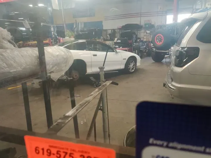 https://cdn.trust-mechanics.com/photos/skQt0v58J8T0Unkuksik/c86cc013-f6c1-4bc8-9ca9-3e80f9c13cae_720x720