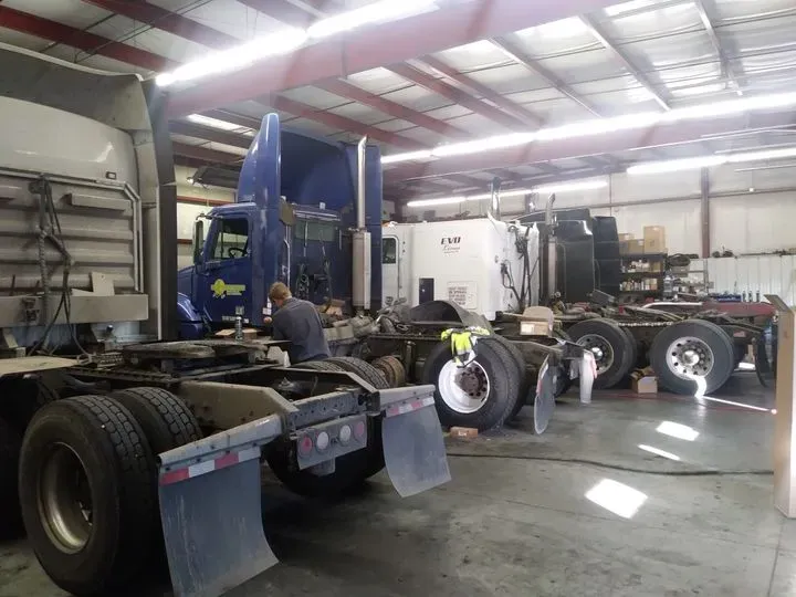 https://cdn.trust-mechanics.com/photos/syNdVMna1SVAjb8gwPO4/a9379aa5-415a-42d8-8d7a-950e507cbd5a_720x720