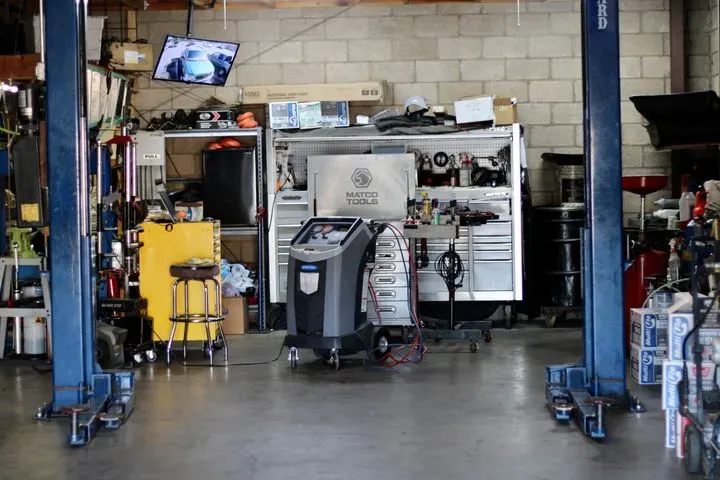 https://cdn.trust-mechanics.com/photos/tMRWV4djgISSjYop83mp/e9ef155c-37db-447a-bf75-55837ae21265_720x720