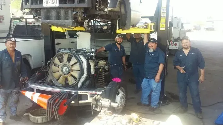 https://cdn.trust-mechanics.com/photos/tm3wW8lHxD3cMry4SdWw/a7ecb43a-7e69-4d94-8371-ca42785a4cbe_720x720