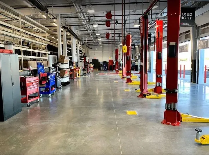 https://cdn.trust-mechanics.com/photos/u0VFjoC7RSEXrRvawvMd/3132aa91-1270-4fc9-b96d-ba3f6604275c_720x720