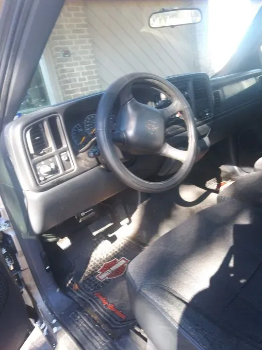https://cdn.trust-mechanics.com/photos/uGYbMmZynqjZXY2zH9q6/59089f30-dc82-436b-b960-0acdf6140817_720x720