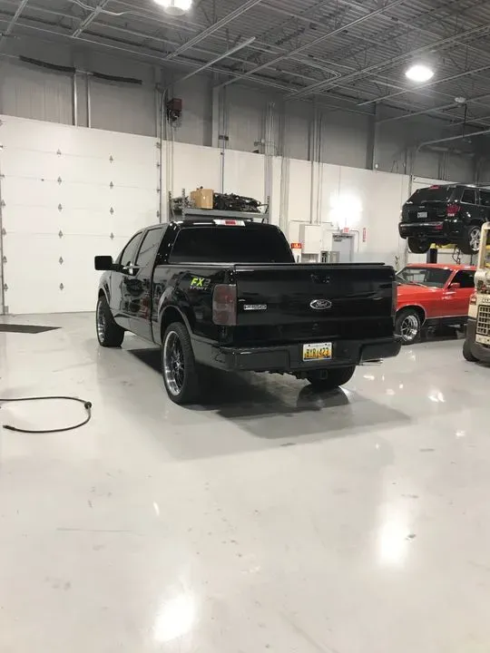 https://cdn.trust-mechanics.com/photos/uHMZi7hVRSun0PjL6LbC/04b66e3c-0cf9-4b7e-963a-95e86fcd548e_720x720