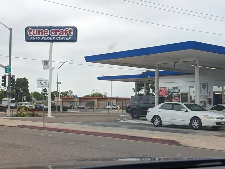 https://cdn.trust-mechanics.com/photos/uPZwwgrrX3eN63Z4eSxC/af47250c-e5e1-4a5a-ba91-6fbf5f13bb67_720x720