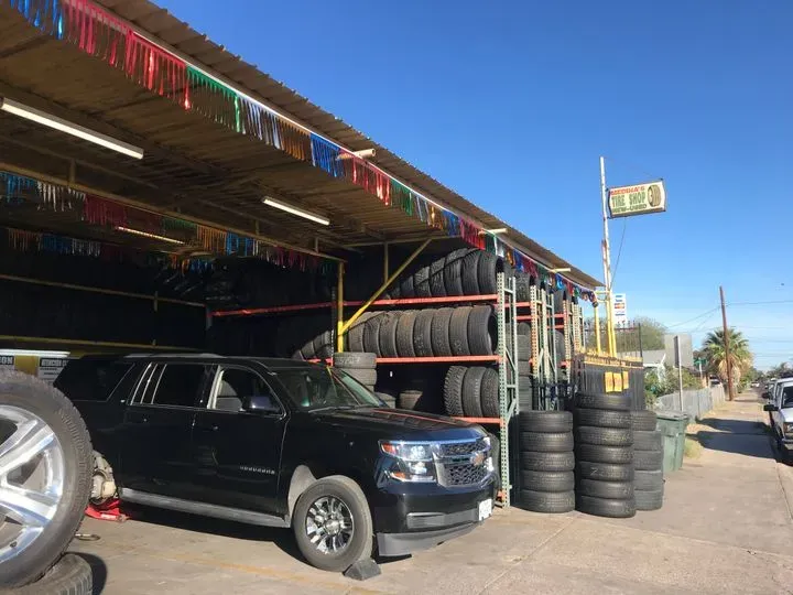 https://cdn.trust-mechanics.com/photos/uRxcFczrMOqIRFuXabNq/2a07f01a-5b89-4c61-9d7f-449dac48e6c0_720x720