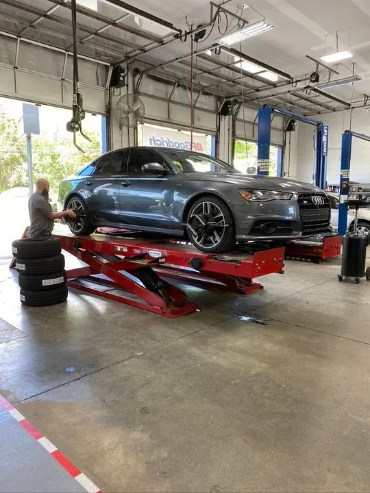 https://cdn.trust-mechanics.com/photos/uTD0ggUNgsr96aQL1VQ3/801b2db5-1433-4fed-9545-5828e0e770e1_720x720
