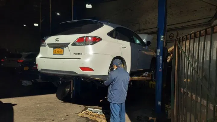 https://cdn.trust-mechanics.com/photos/v13k21VdO82p2NLmsetJ/7a4ee6e7-c266-4e49-a621-f485dd334be8_720x720