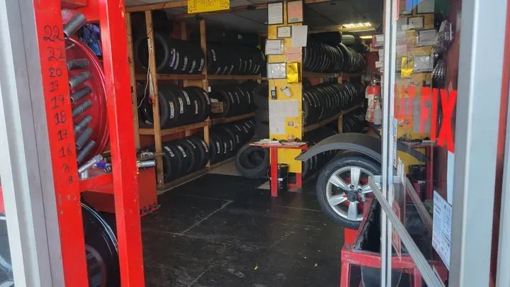 https://cdn.trust-mechanics.com/photos/v1tnRQgEaVOmvXwSm1Ao/aa70fae7-a728-4d14-bc02-bfb402c008a7_720x720