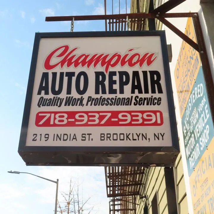 https://cdn.trust-mechanics.com/photos/v5ZAKpQnbrMFUlakMQy8/97822b08-0d34-4ac7-9b50-2e6a7c265325_720x720