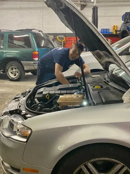 https://cdn.trust-mechanics.com/photos/v5ZAKpQnbrMFUlakMQy8/9d842c37-2988-42fa-95b1-d078fdb22dc6_720x720