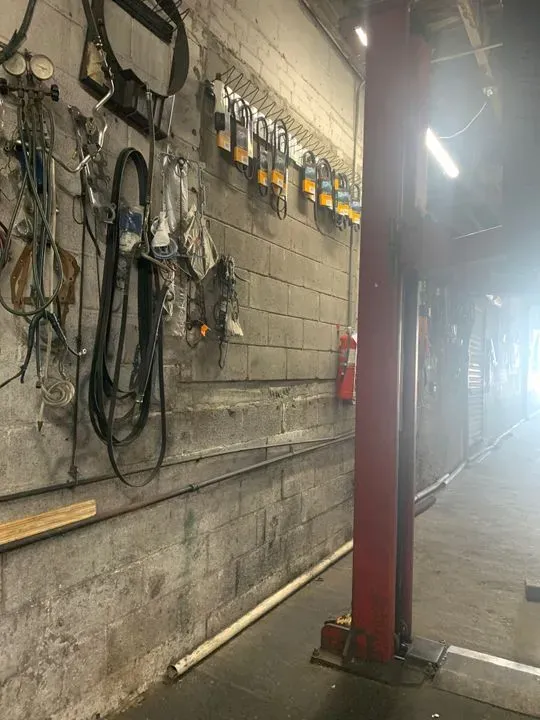 https://cdn.trust-mechanics.com/photos/vA75Mqgxe0AaM6BEf8bK/59f59a25-834c-428a-b0b4-97f444df919f_720x720