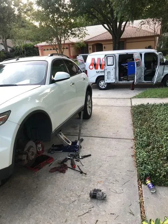 https://cdn.trust-mechanics.com/photos/vIkb1xw5TlWwxSuTOYmQ/93acd7d4-8ba4-449e-8b2d-42b0a445ba97_720x720