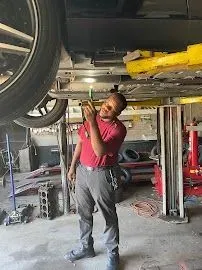 https://cdn.trust-mechanics.com/photos/vQFGiLX4lmDgnpnRfu0W/51aa3382-c5a9-4733-88ae-3ba0e4584c2a_720x720