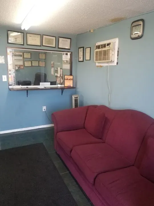 https://cdn.trust-mechanics.com/photos/vhJ3cU7JmZGdg5XLeuQk/834abe32-ebf5-43c6-935f-db28ec0b853a_720x720