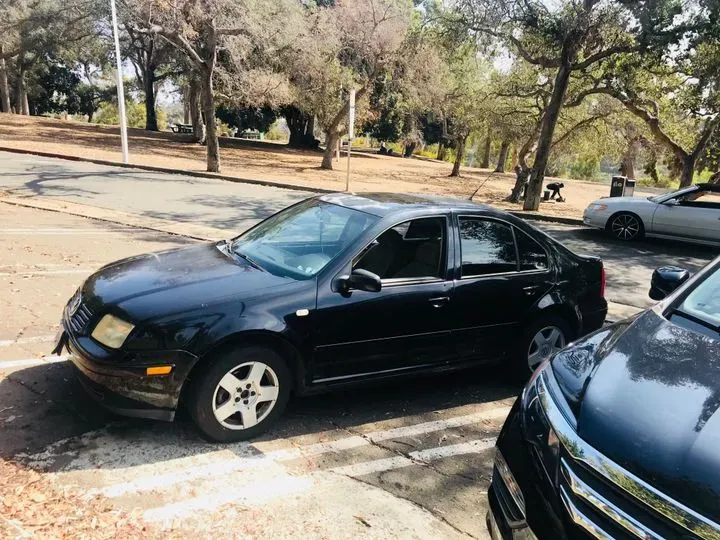 https://cdn.trust-mechanics.com/photos/vjNp0CBahNwHRkXUlHt4/d0114362-b11d-4087-95be-59a7a44bae95_720x720
