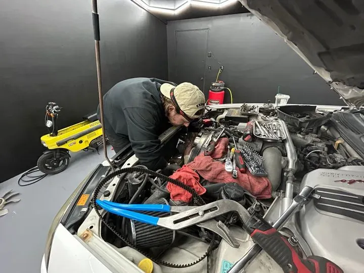 https://cdn.trust-mechanics.com/photos/vlARvlwEp9L2CfZYAEX4/53b33666-b70a-40c1-86de-3449664e3130_720x720