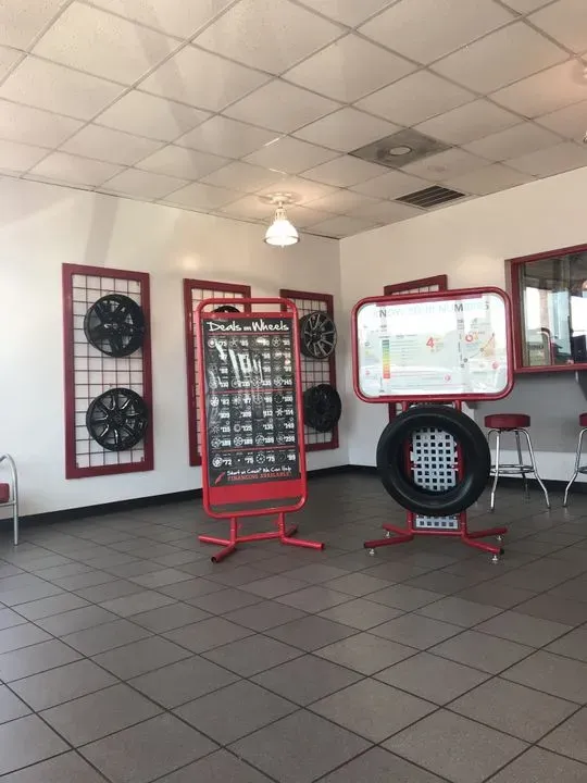 https://cdn.trust-mechanics.com/photos/vpzaPCfbe2rvqj9XiEf1/60e1cfb5-8ff0-411d-9d4d-f6b144a0547e_720x720