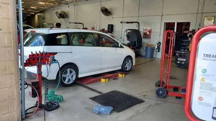 https://cdn.trust-mechanics.com/photos/vpzaPCfbe2rvqj9XiEf1/b4e2506d-0b3a-40fa-a136-b11564a2e2d0_720x720